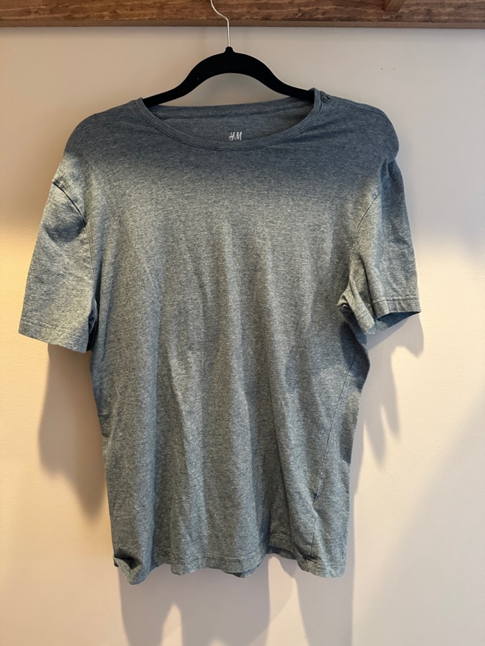 H&M Men’s Heather Blue Crew Neck Short Sleeve Tee